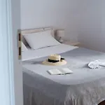 White Wave Villa, 3min Walk From * Kamári