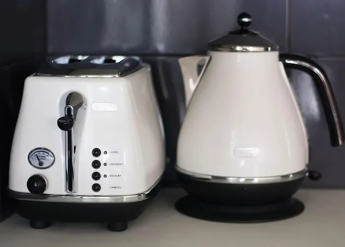 White Wave Villa, 3min Walk From Appartement Kamári