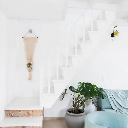 White Wave Villa, 3min Walk From Kamári